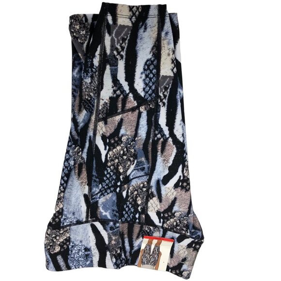 CALVIN KLEIN PERFORMANCE HIGH RISE PRINT SHORTS XS NWT - Picture 4 of 4